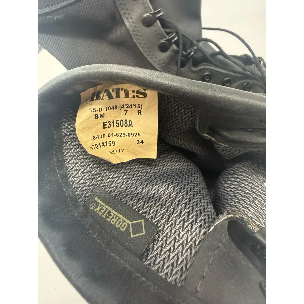 Bates Men Gore-Tex Sz 7R Waterproof Safety Toe Vibram Military Combat Boots Blck